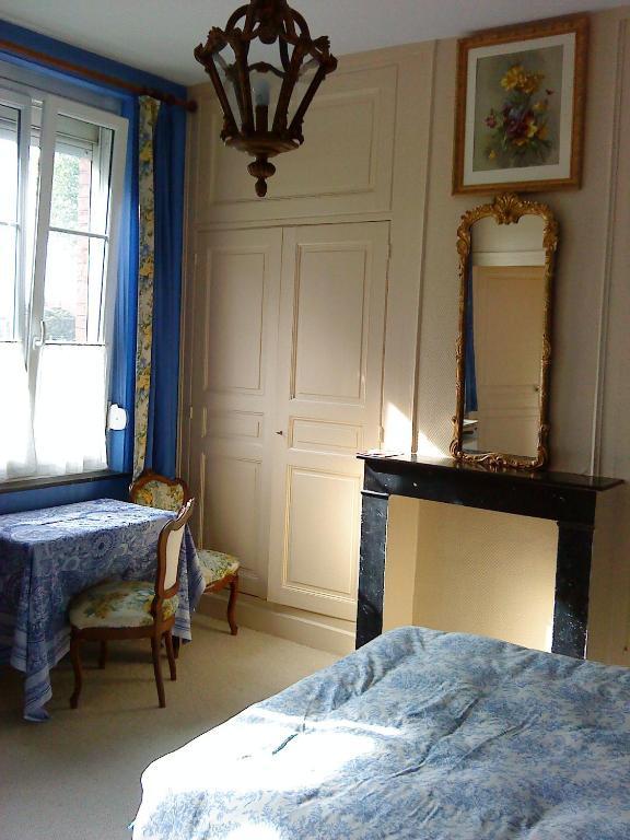 Chambres D'Hotes Intra Muros อาร์ราส ภายนอก รูปภาพ